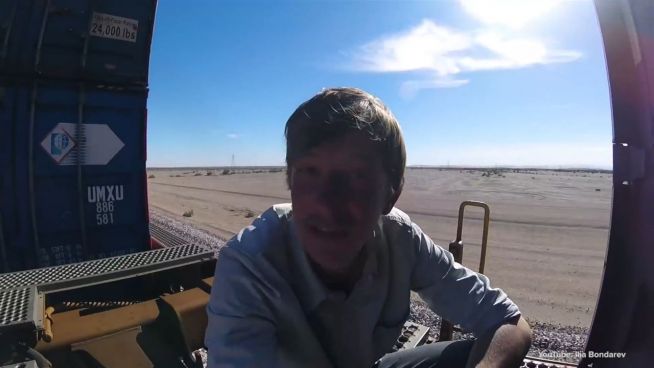 Face Your Fears: Mit dem Güterzug in die Wüste