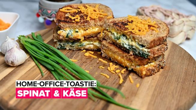 Home-Office-Toastie: Spinat & Käse